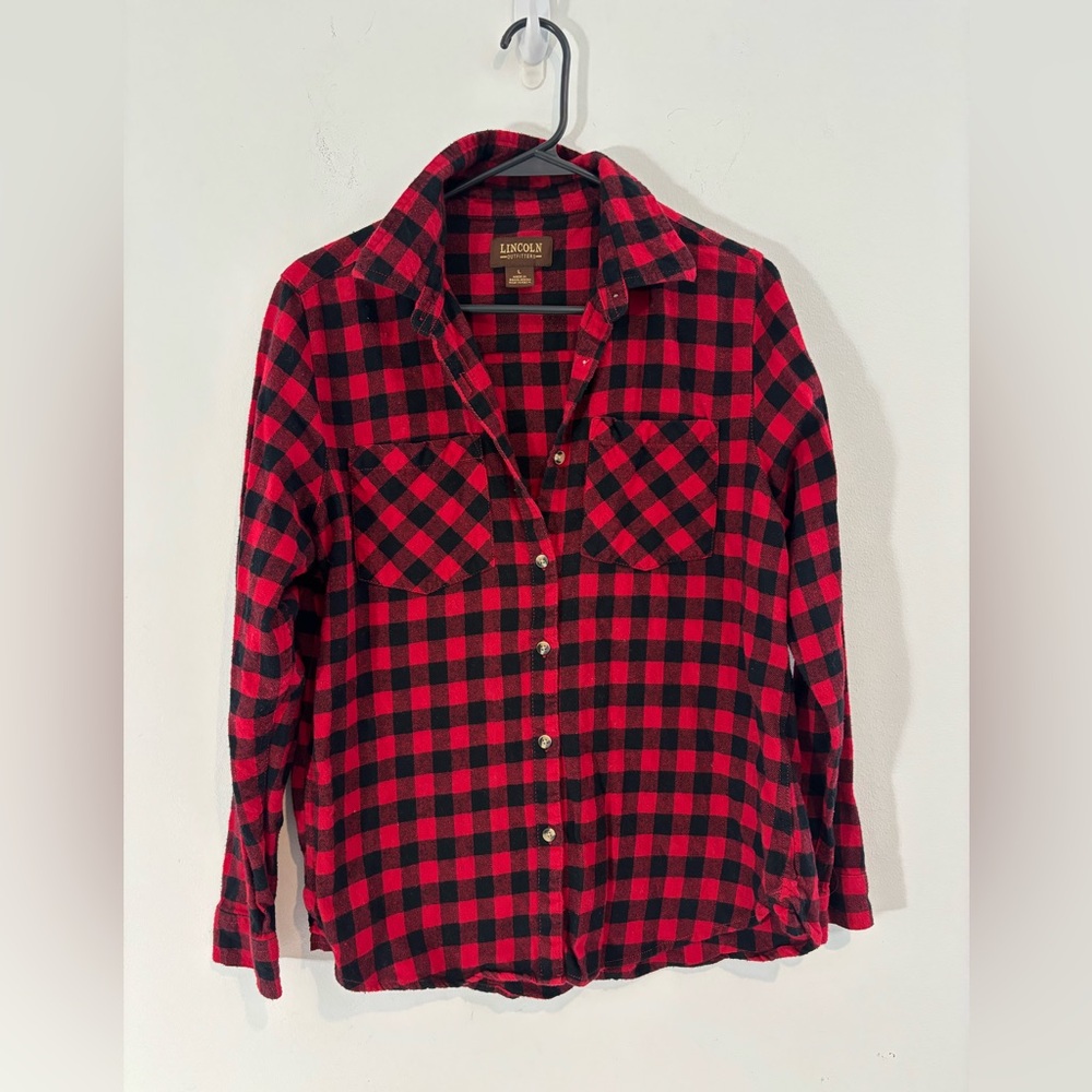 Lincoln Outfitters Women Large Red Black Check  Button Down Long Sleeve Shirt